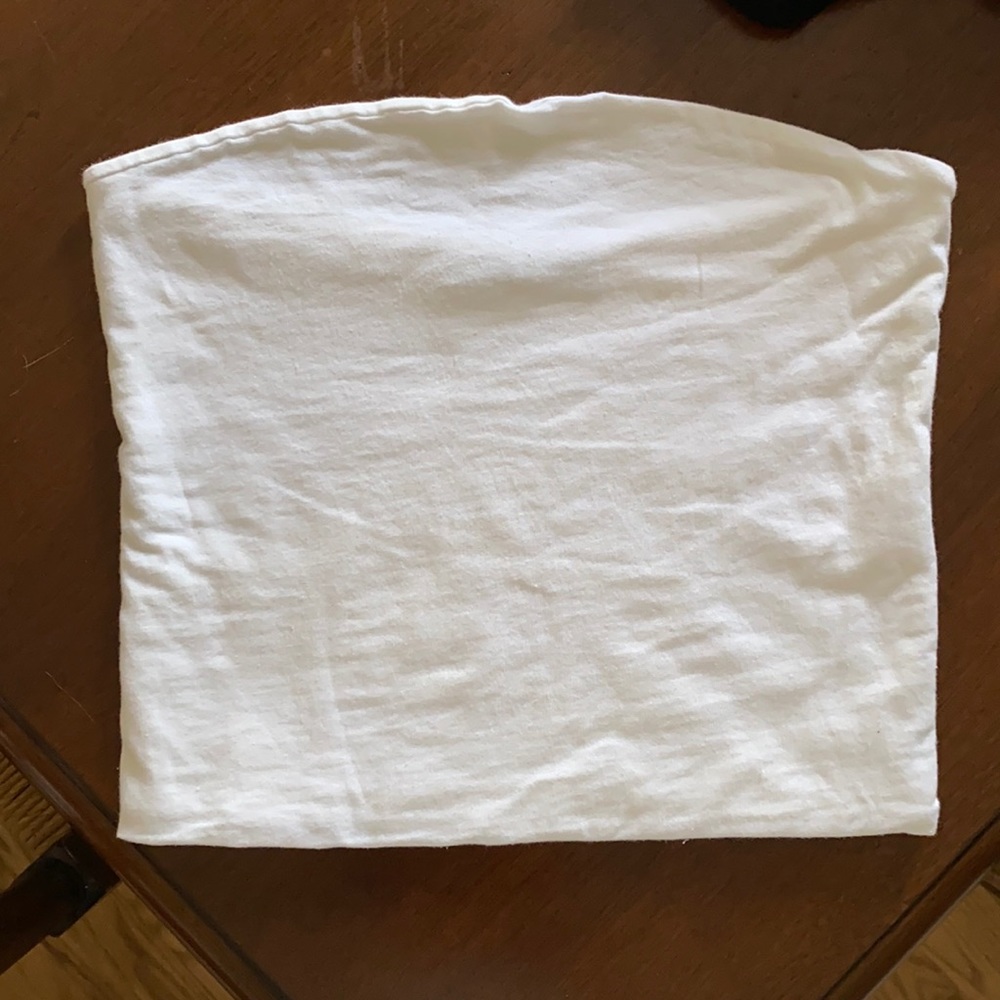 Brandy Melville crop top